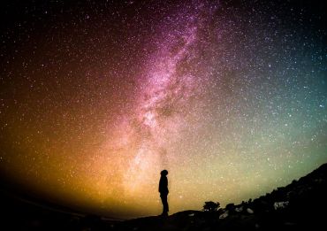 Neque enim civitas in seditione beata esse potest nec in discordia dominorum domus;